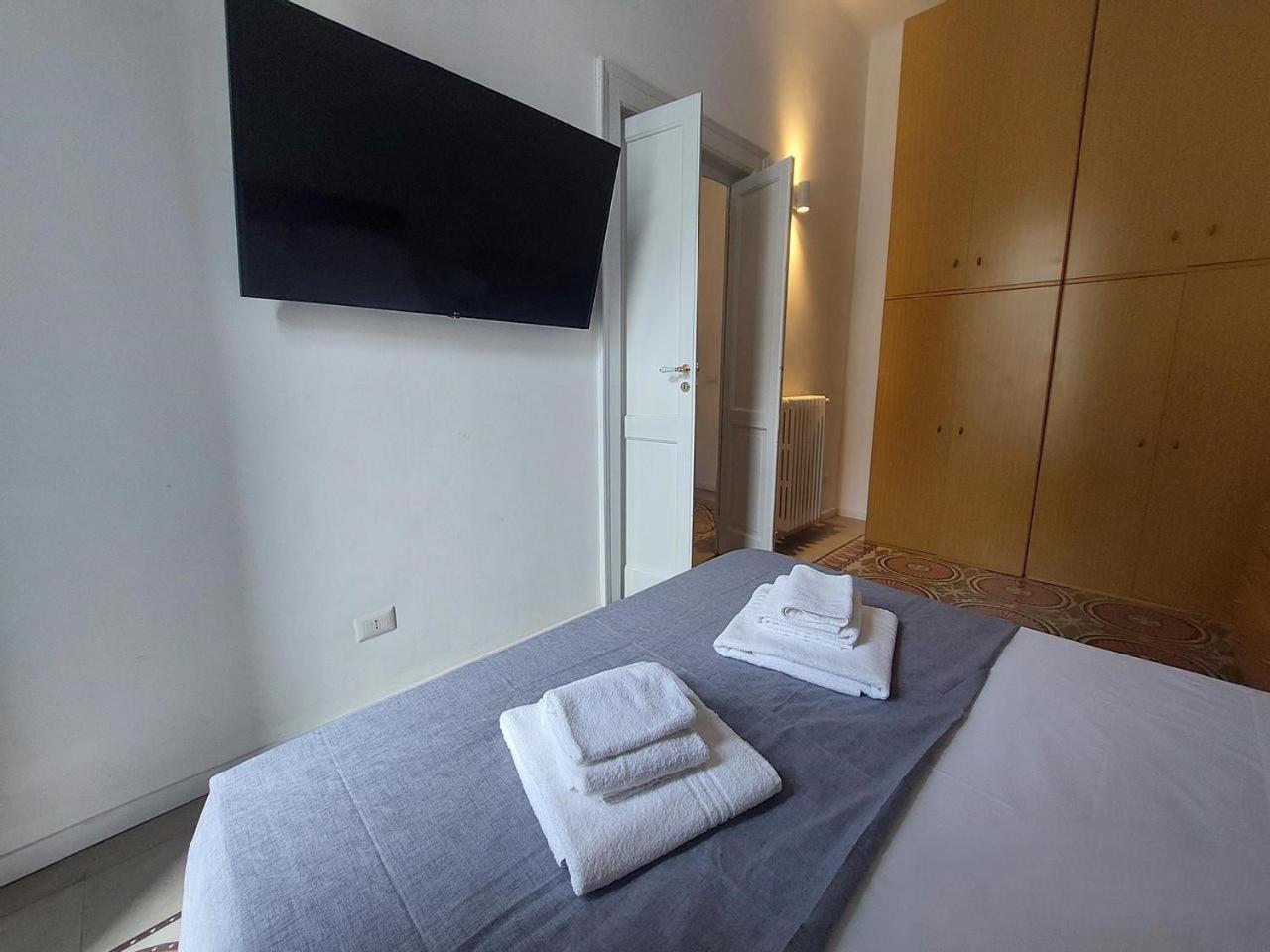 Landlord 242 - Station Apartamento